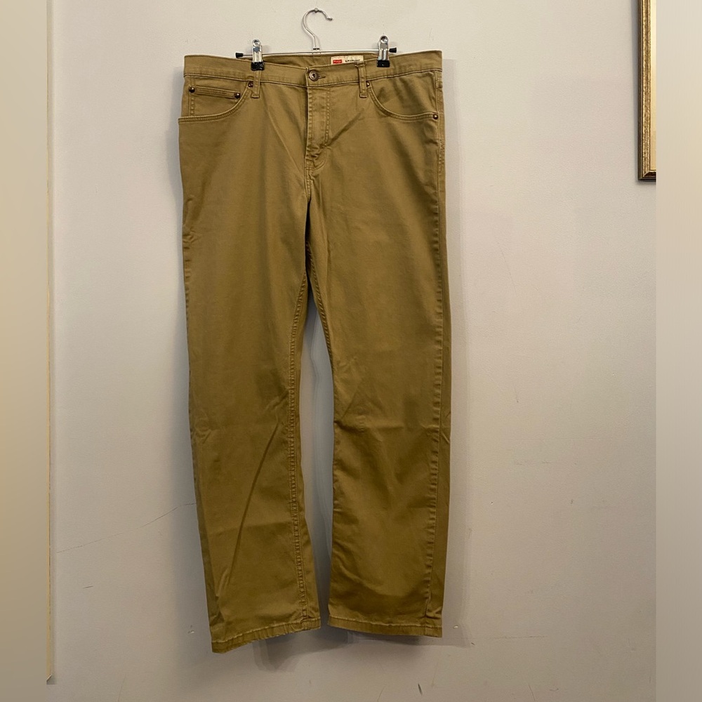 wrangler slim straight khakis